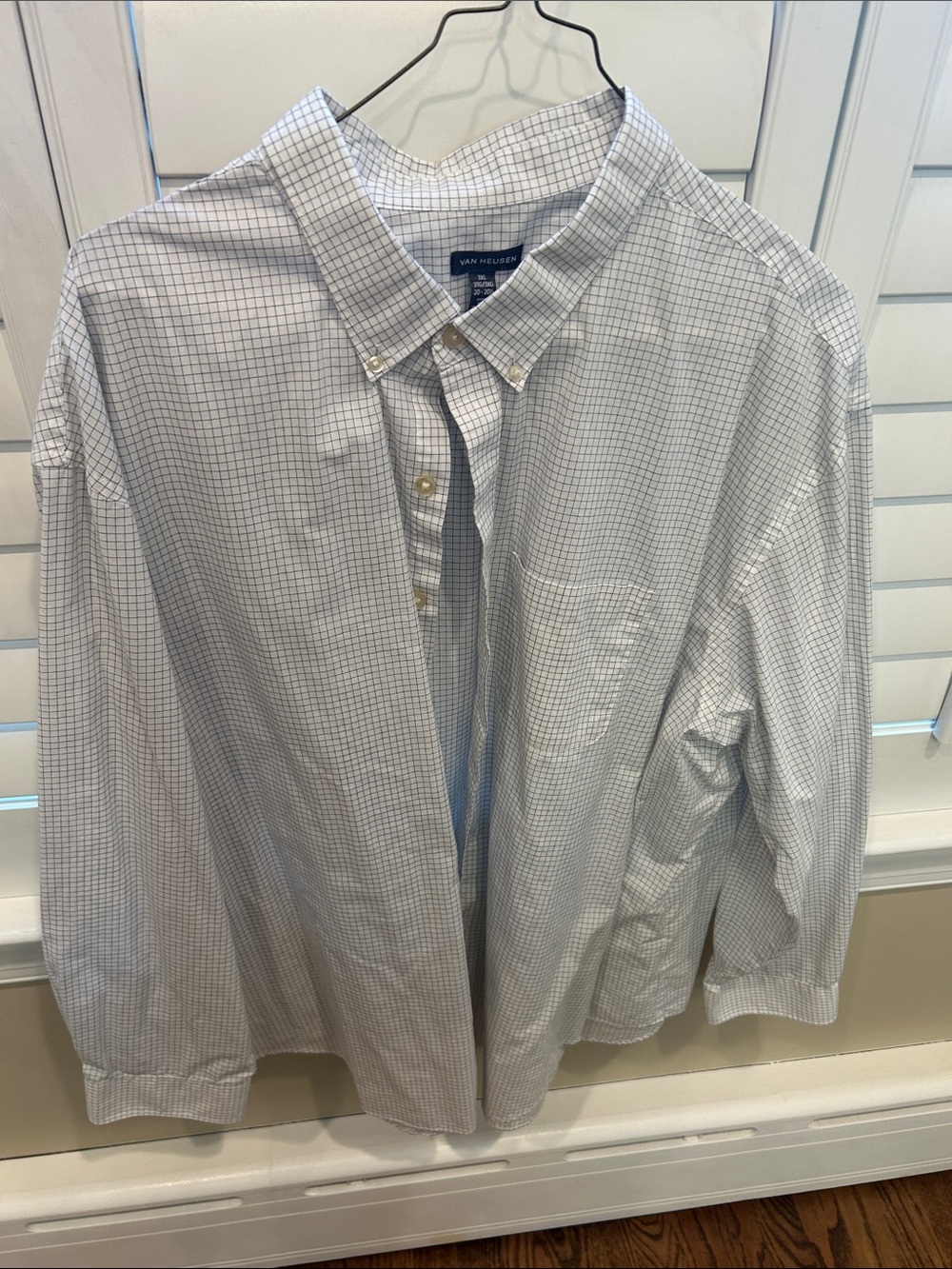 Van Heusen Men's White and Blue Micro-Check Button-Down Shirt
